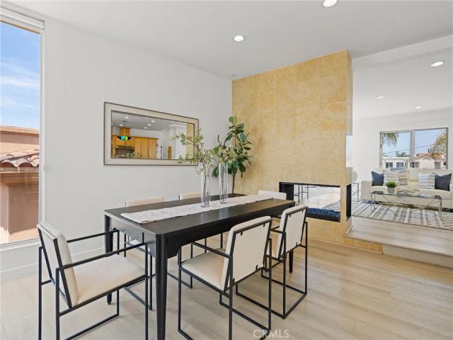 702 10th, Hermosa Beach, CA 90254