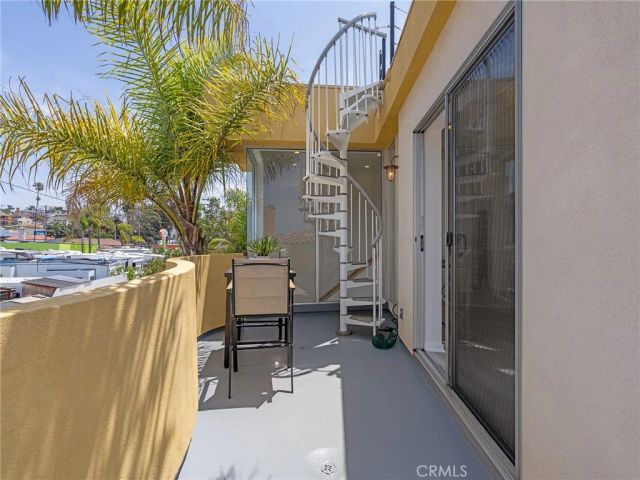 702 10th, Hermosa Beach, CA 90254
