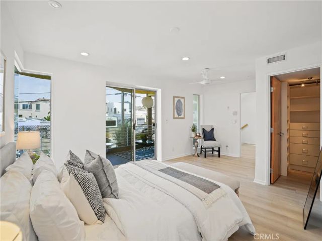 702 10th, Hermosa Beach, CA 90254