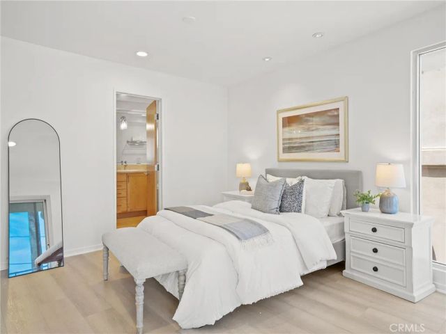 702 10th, Hermosa Beach, CA 90254