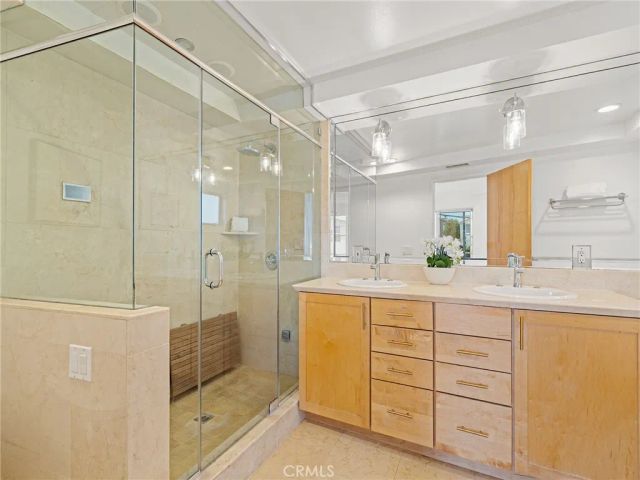 702 10th, Hermosa Beach, CA 90254