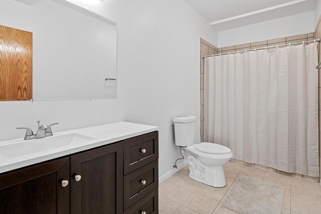 1016 W Ridge Court, New Richmond, WI 54017