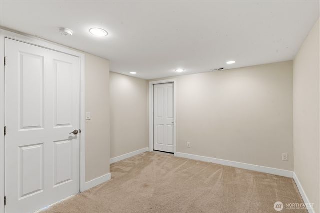 5530 Frances Avenue NE, Tacoma, WA 98422