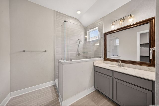 154 Lily Pass, Castroville, TX 78009