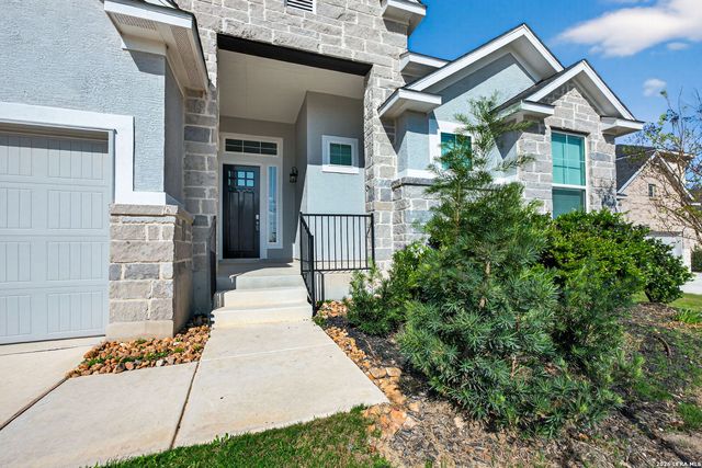 154 Lily Pass, Castroville, TX 78009