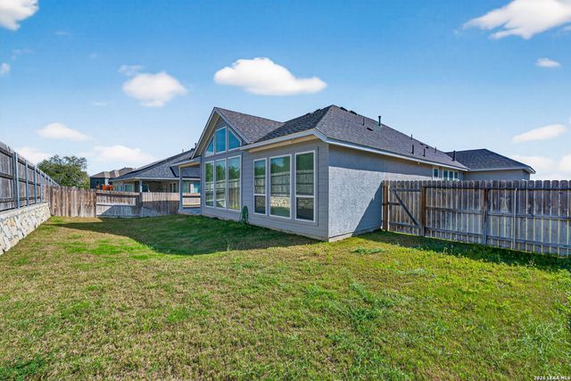 154 Lily Pass, Castroville, TX 78009