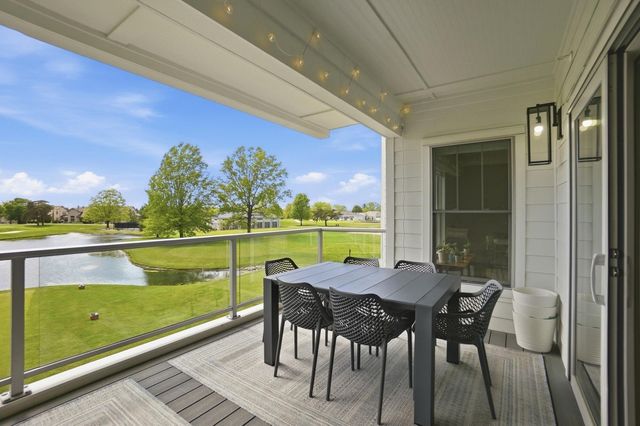 5233 Highpointe Lakes Drive, 202, Westerville, OH 43081