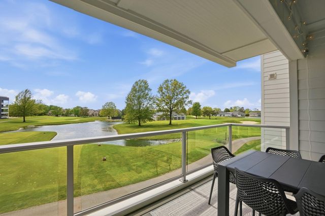 5233 Highpointe Lakes Drive, 202, Westerville, OH 43081