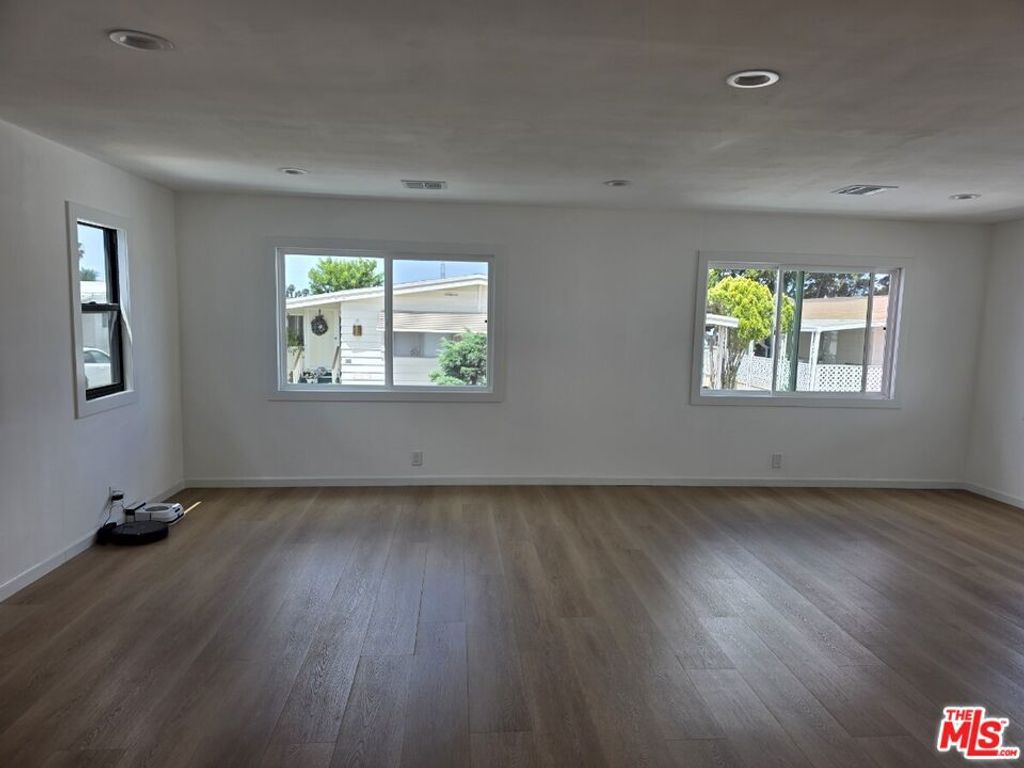 17700 S Avalon Boulevard 204, Carson, CA 90746 — photo 5