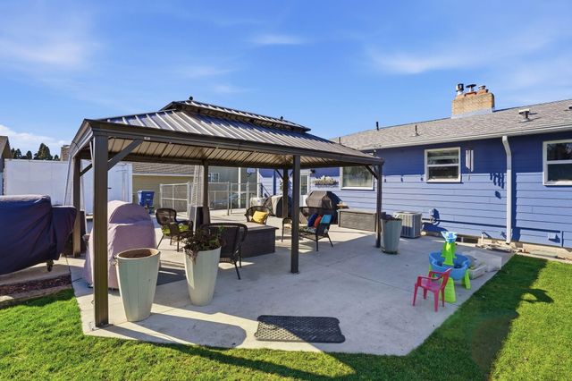 1108 N Willow Rd, Spokane Valley, WA 99206