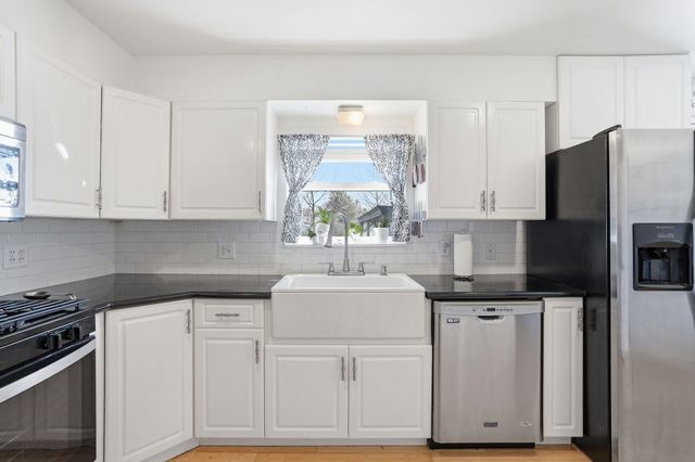 1108 N Willow Rd, Spokane Valley, WA 99206