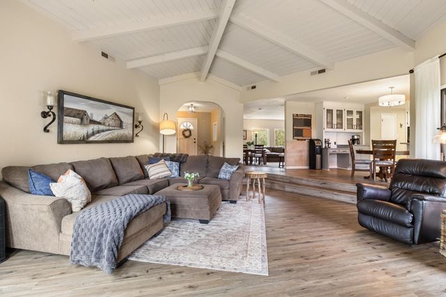 22800 Latrobe Rd, Plymouth, CA 95669