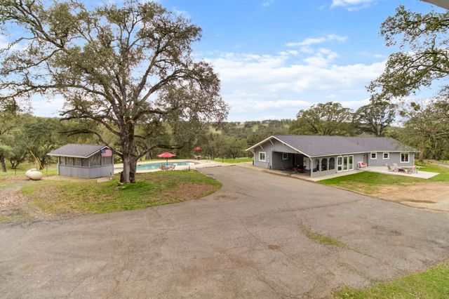 22800 Latrobe Rd, Plymouth, CA 95669