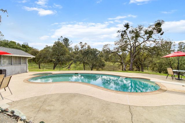 22800 Latrobe Rd, Plymouth, CA 95669