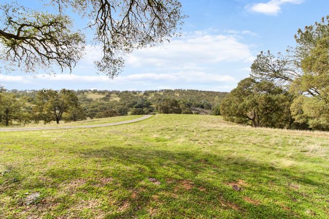 22800 Latrobe Rd, Plymouth, CA 95669