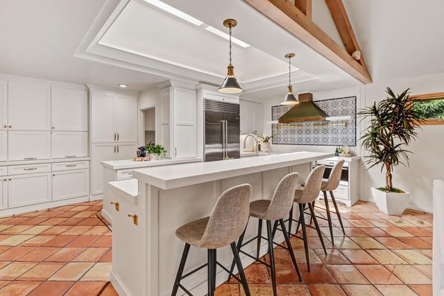 250 Baldwin Way, Sacramento, CA 95864