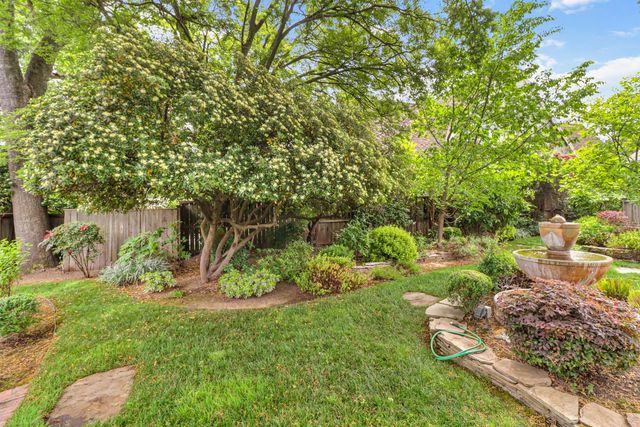 250 Baldwin Way, Sacramento, CA 95864