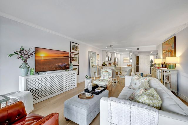 1537 E Hillsboro Boulevard 239, Deerfield Beach, FL 33441