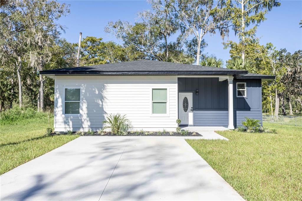 2402 CR 423 Lot 20, Lake Panasoffkee, FL 33538