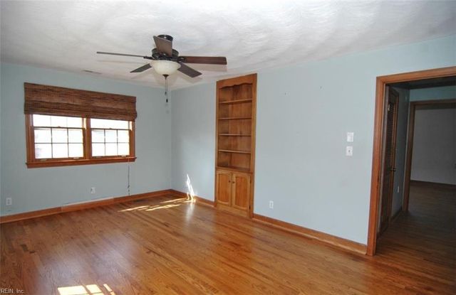 1751 Fontainebleau CRES, Norfolk, VA 23509