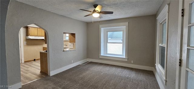 189 Pine Street, Wadsworth, OH 44281