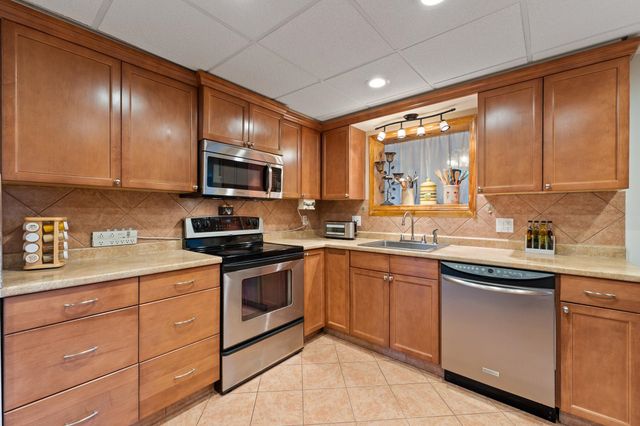 3000 Ferguson Road, Huntington, WV 25705
