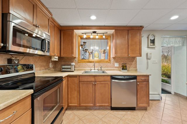 3000 Ferguson Road, Huntington, WV 25705
