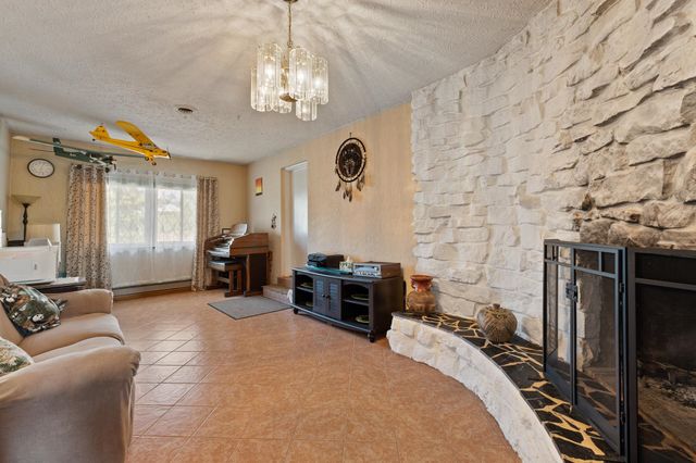 3000 Ferguson Road, Huntington, WV 25705