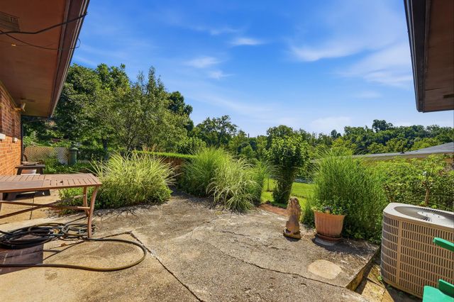 3000 Ferguson Road, Huntington, WV 25705