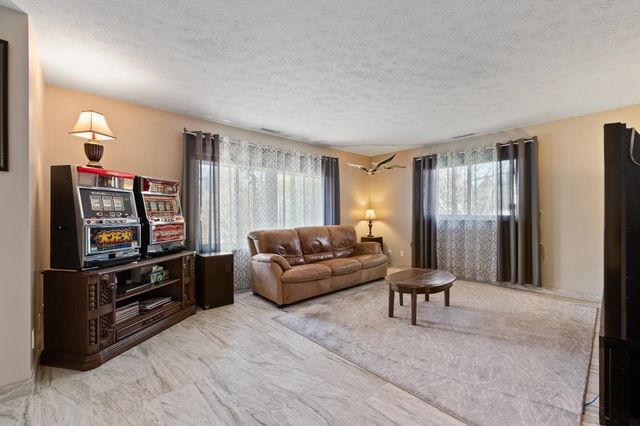 3000 Ferguson Road, Huntington, WV 25705