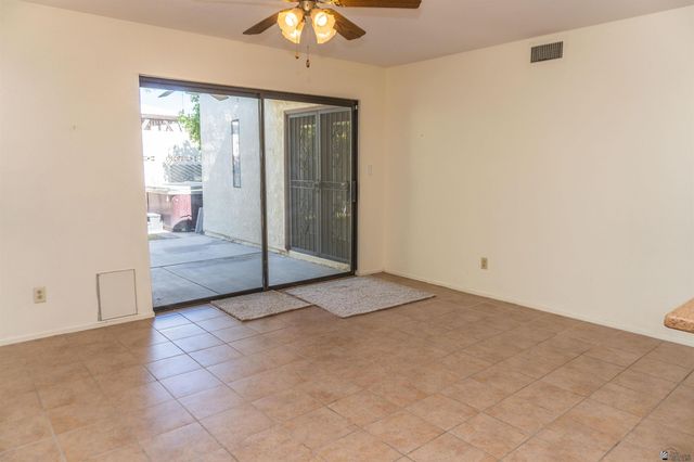 412 W 37 St, Yuma, AZ 85365