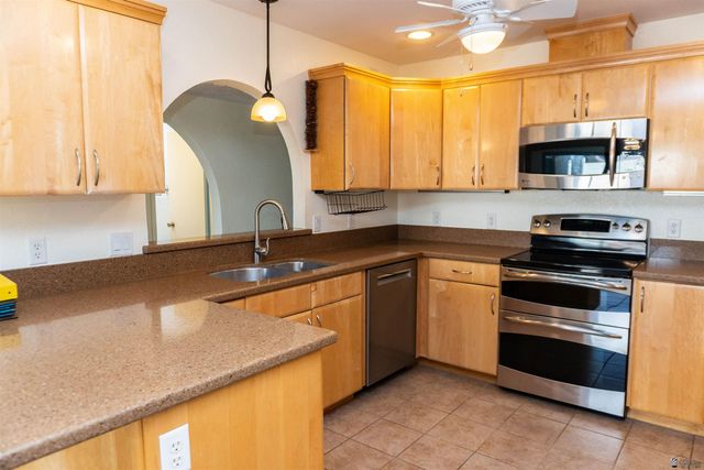 412 W 37 St, Yuma, AZ 85365