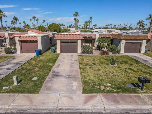412 W 37 St, Yuma, AZ 85365