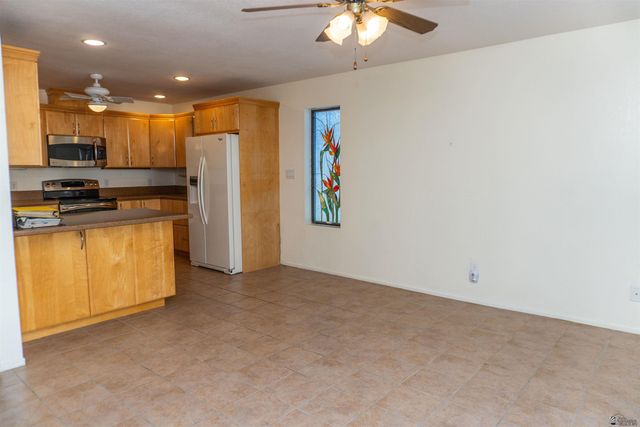 412 W 37 St, Yuma, AZ 85365