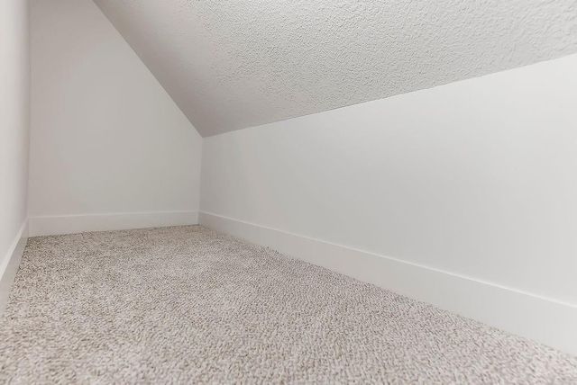15586 W 168th Terrace, Olathe, KS 66062
