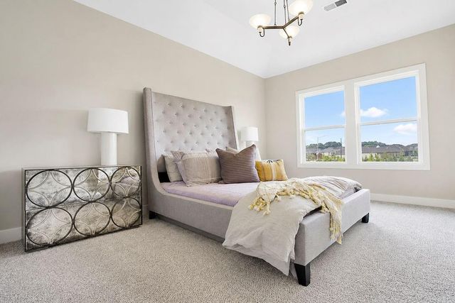 15586 W 168th Terrace, Olathe, KS 66062