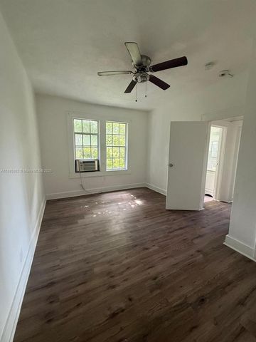 236 NE 28th St 9, Miami, FL 33137