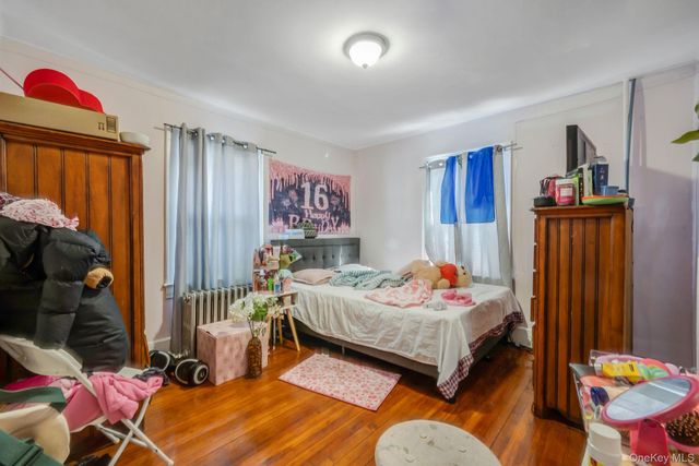 44 Nassau Parkway, Hempstead, NY 11550