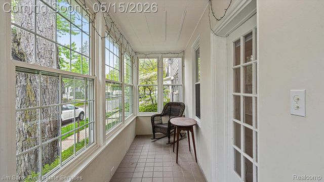 124 Muir Road, Grosse Pointe Farms, MI 48236