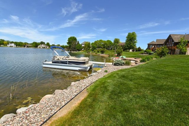 2949 SEAFARER WAY, Suamico, WI 54173