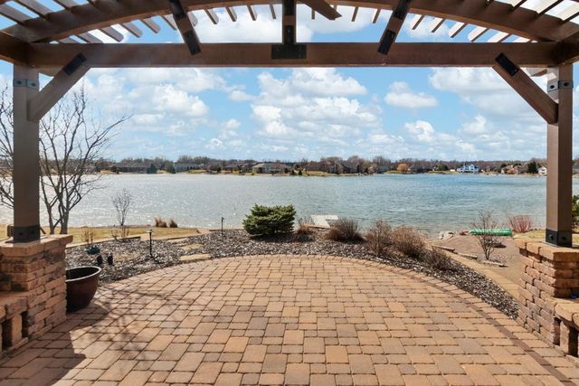 2949 SEAFARER WAY, Suamico, WI 54173
