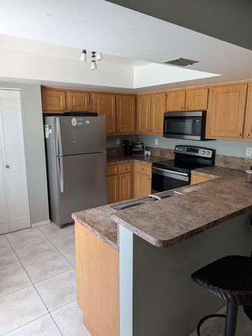 12055 Basin Street N, Wellington, FL 33414