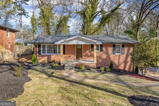 212 Christopher Drive, Gainesville, GA 30501