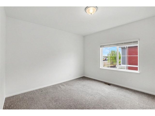 4403 N Picadilly Ct, Aurora, CO 80019