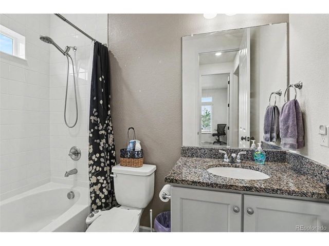 4403 N Picadilly Ct, Aurora, CO 80019