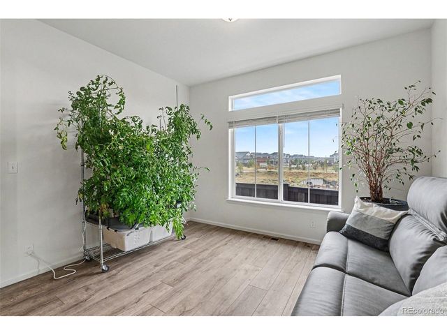 4403 N Picadilly Ct, Aurora, CO 80019