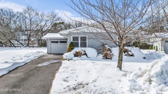 17 Markham Road, Brick, NJ 08724