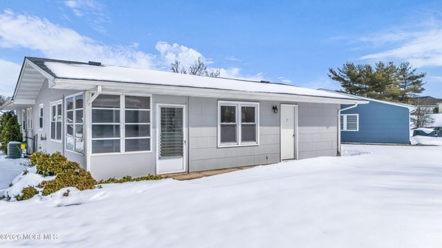 17 Markham Road, Brick, NJ 08724