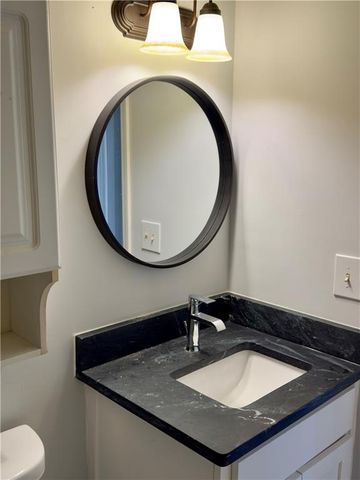 6525 Bermuda Lane, Flowery Branch, GA 30542