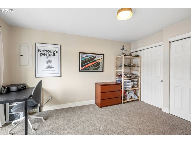 6919 N LEAVITT Ave B1, Portland, OR 97203